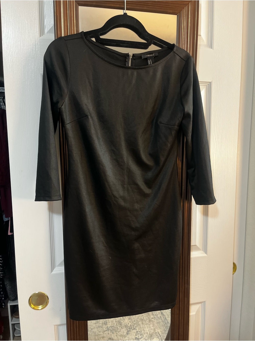 NWT Brand New Forever 21 black dress with zipper back